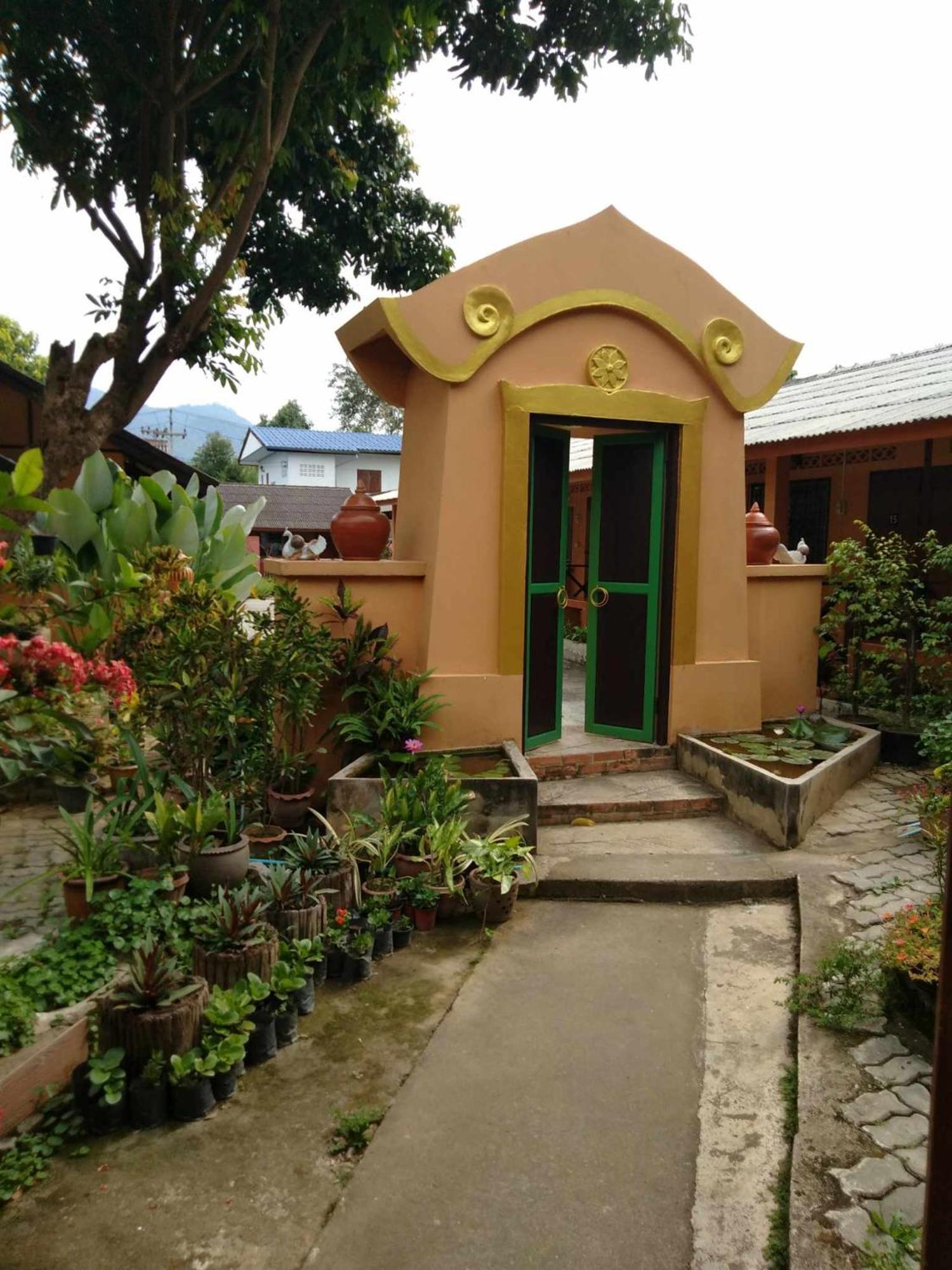 Charlie's House होटल *